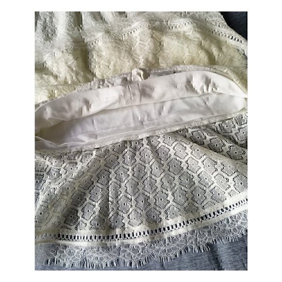GUESS Ivory Lace Midi Dress Sheer Ruffle Coctail Party Wedding Guest Formal - Picture 5 of 7